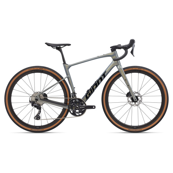 GIANT REVOLT ADVANCED 0 GRAVEL KERÉKPÁR 2025