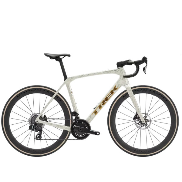 TREK DOMANE SLR 7 AXS GEN4 ORSZÁGÚTI KERÉKPÁR